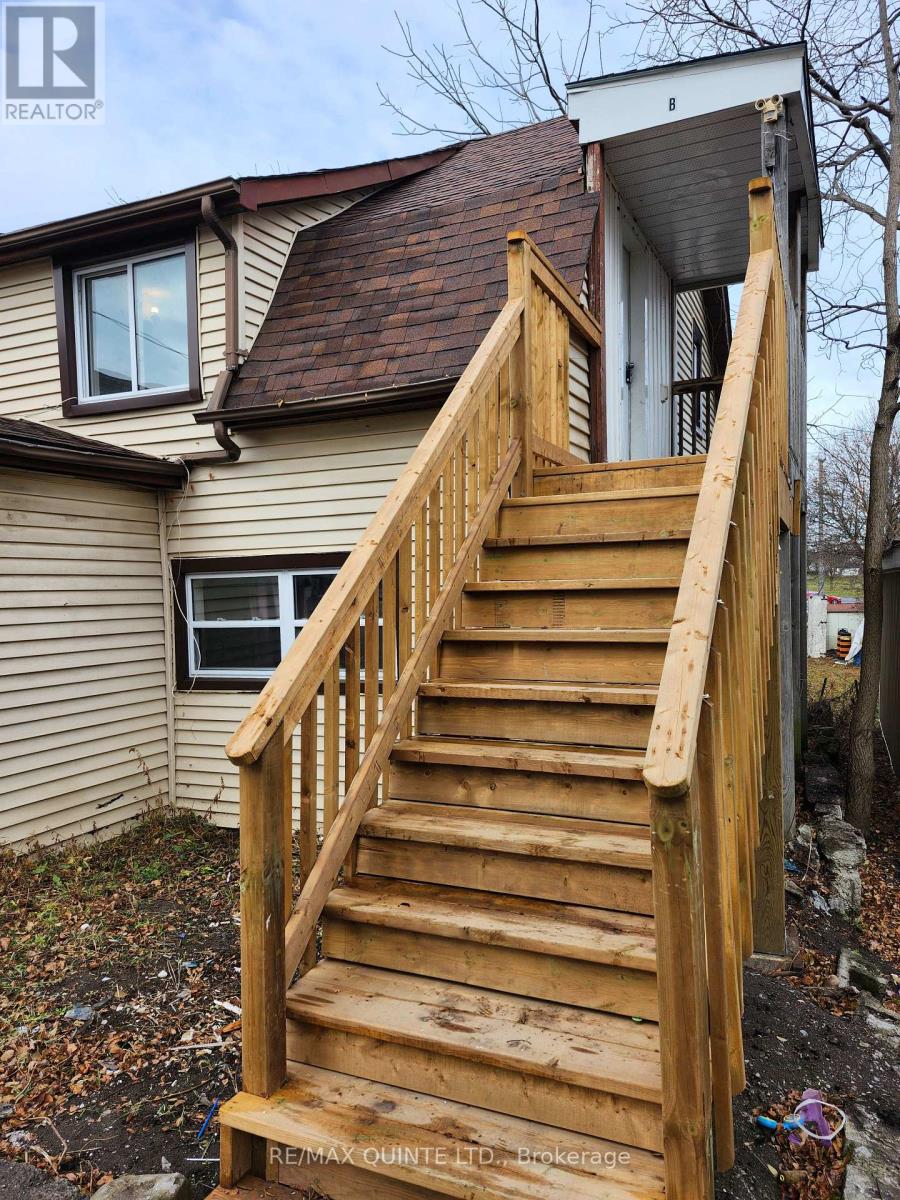 22 Mccann Street, Quinte West, Ontario  K8V 1W1 - Photo 11 - X12132413