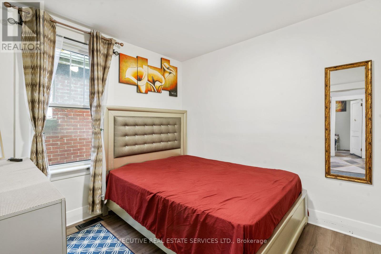 594 Highbury Avenue, London East, Ontario  N5W 4K9 - Photo 14 - X12132398