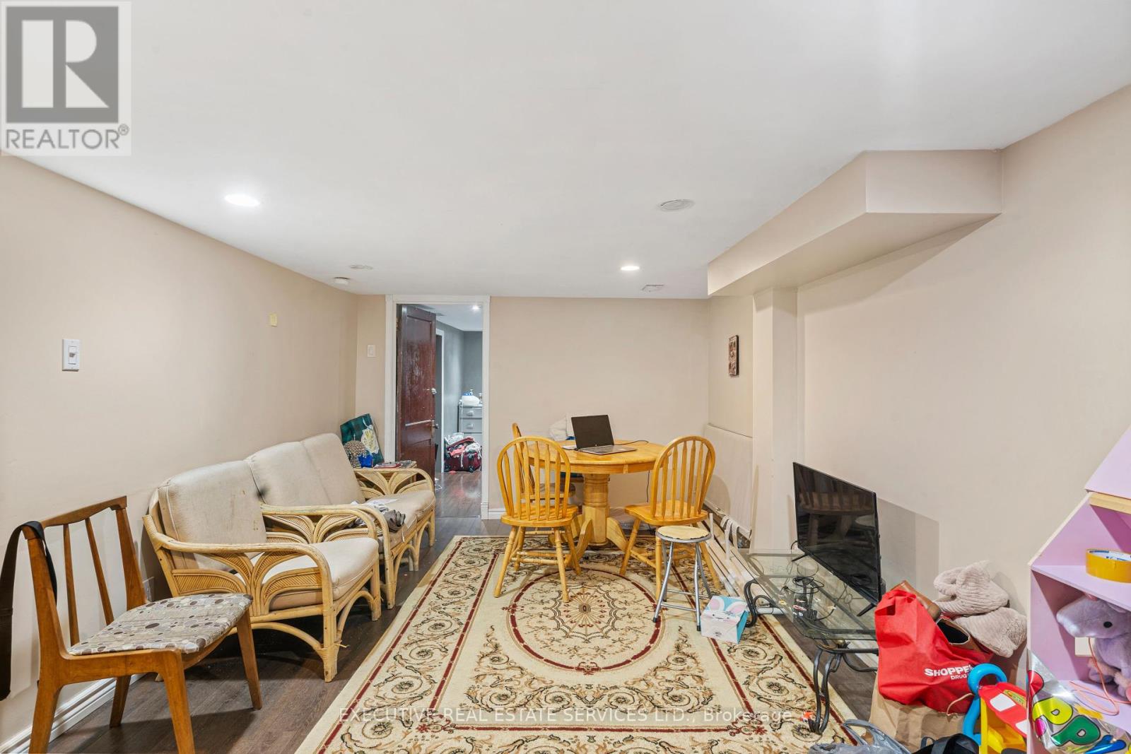 594 Highbury Avenue, London East, Ontario  N5W 4K9 - Photo 23 - X12132398