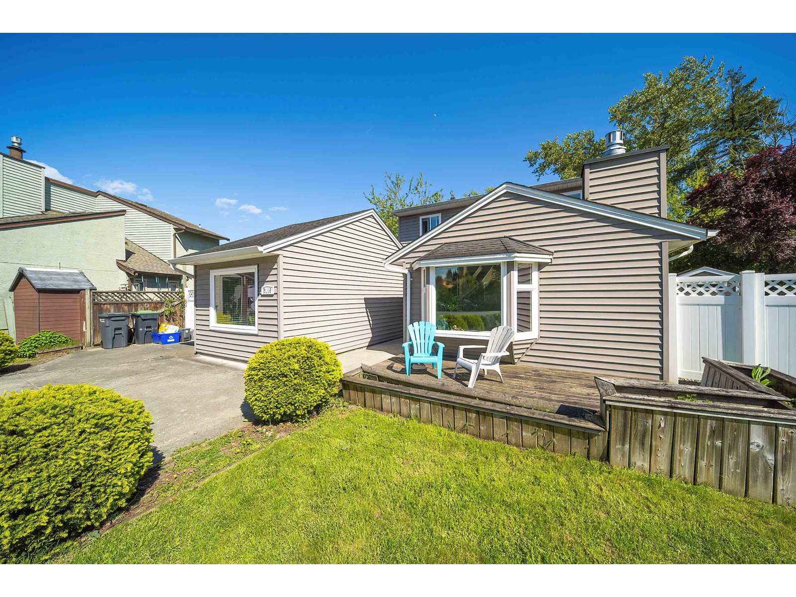 Property at 2116 WINSTON COURT image 4