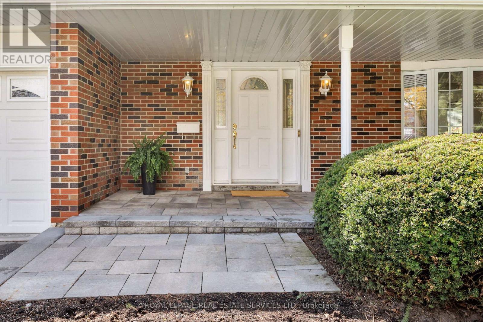 Property at 21 RUSTYWOOD DRIVE image 2