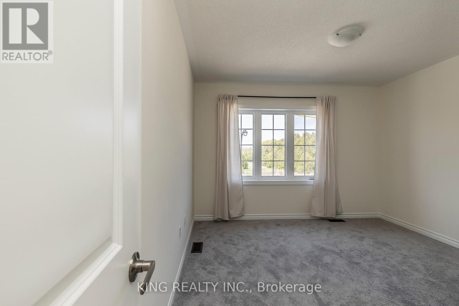 29 Bowline Vista, East Gwillimbury, Ontario  L9N 0W2 - Photo 17 - N12132419