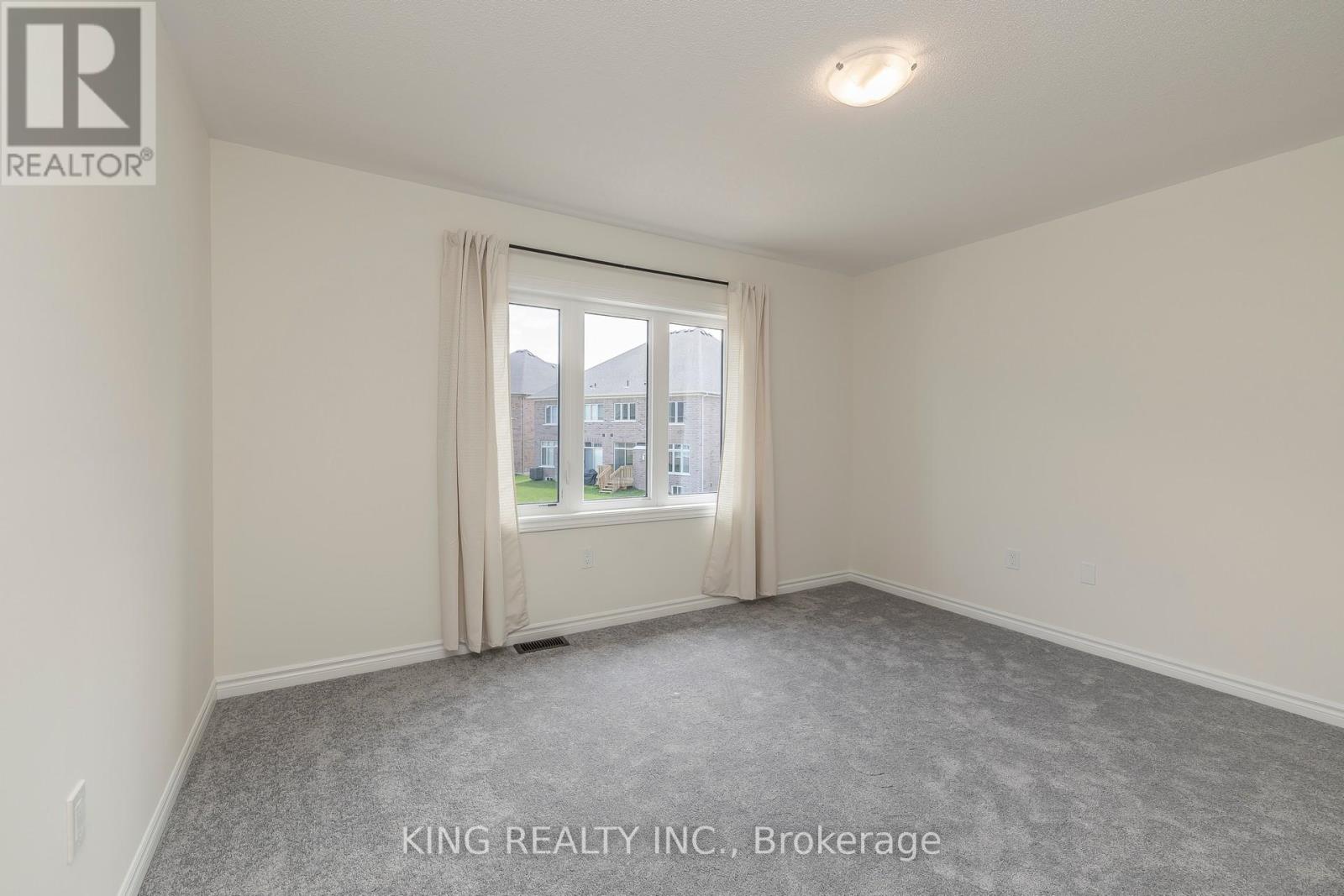 29 Bowline Vista, East Gwillimbury, Ontario  L9N 0W2 - Photo 19 - N12132419