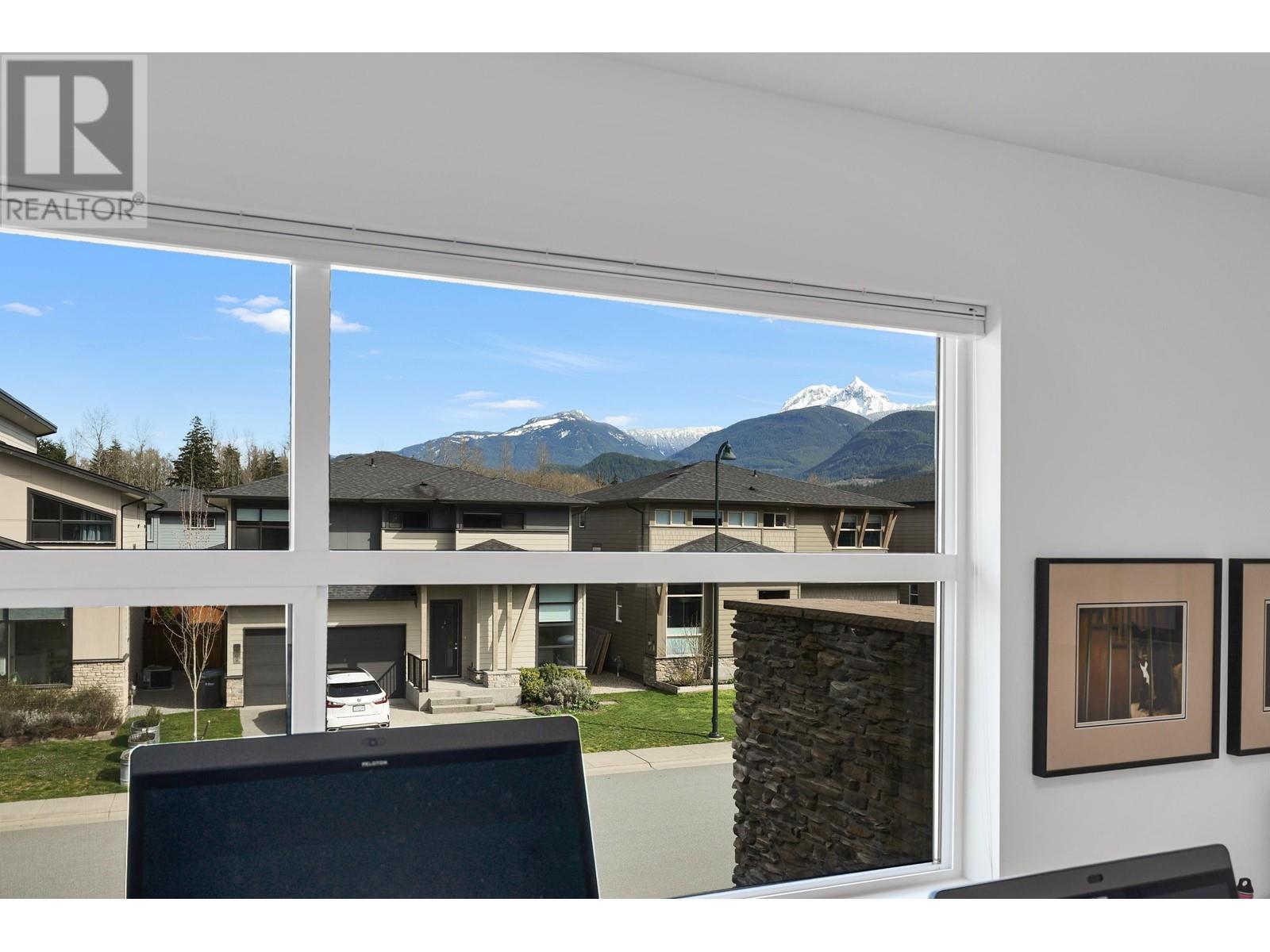 1706 Sparrow Way, Squamish, British Columbia  V8B 0V3 - Photo 14 - R2987709