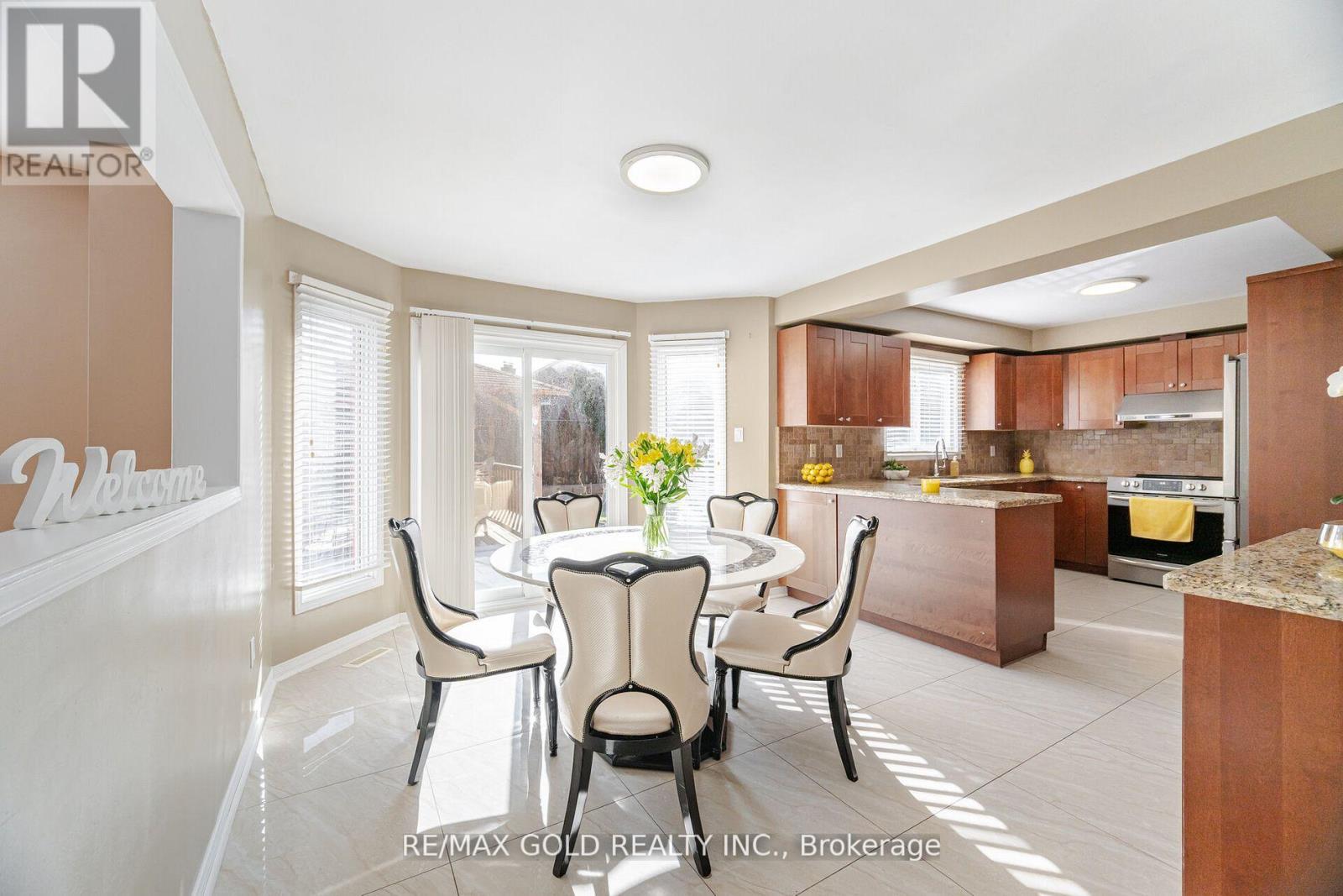 Property at 26 MOSSBANK DRIVE image 4