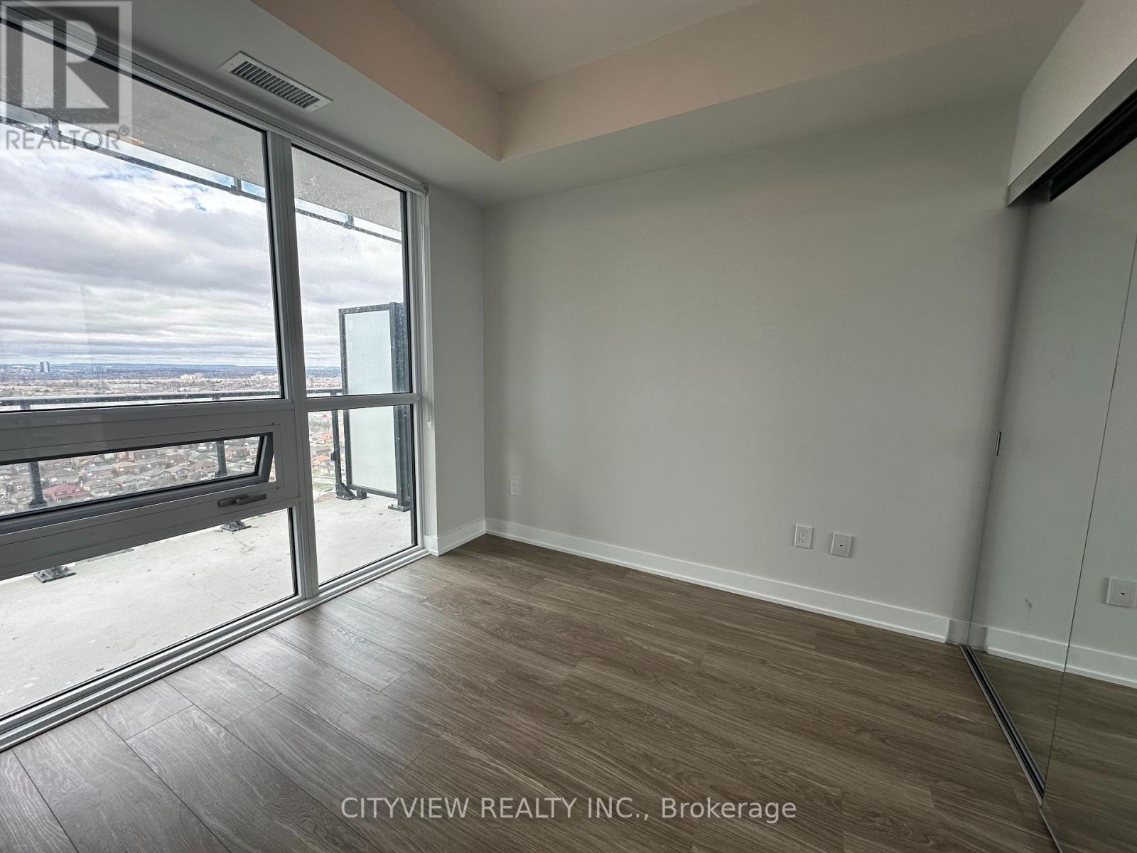 2307 - 430 Square One Drive, Mississauga, Ontario  L5B 0L6 - Photo 6 - W12132440