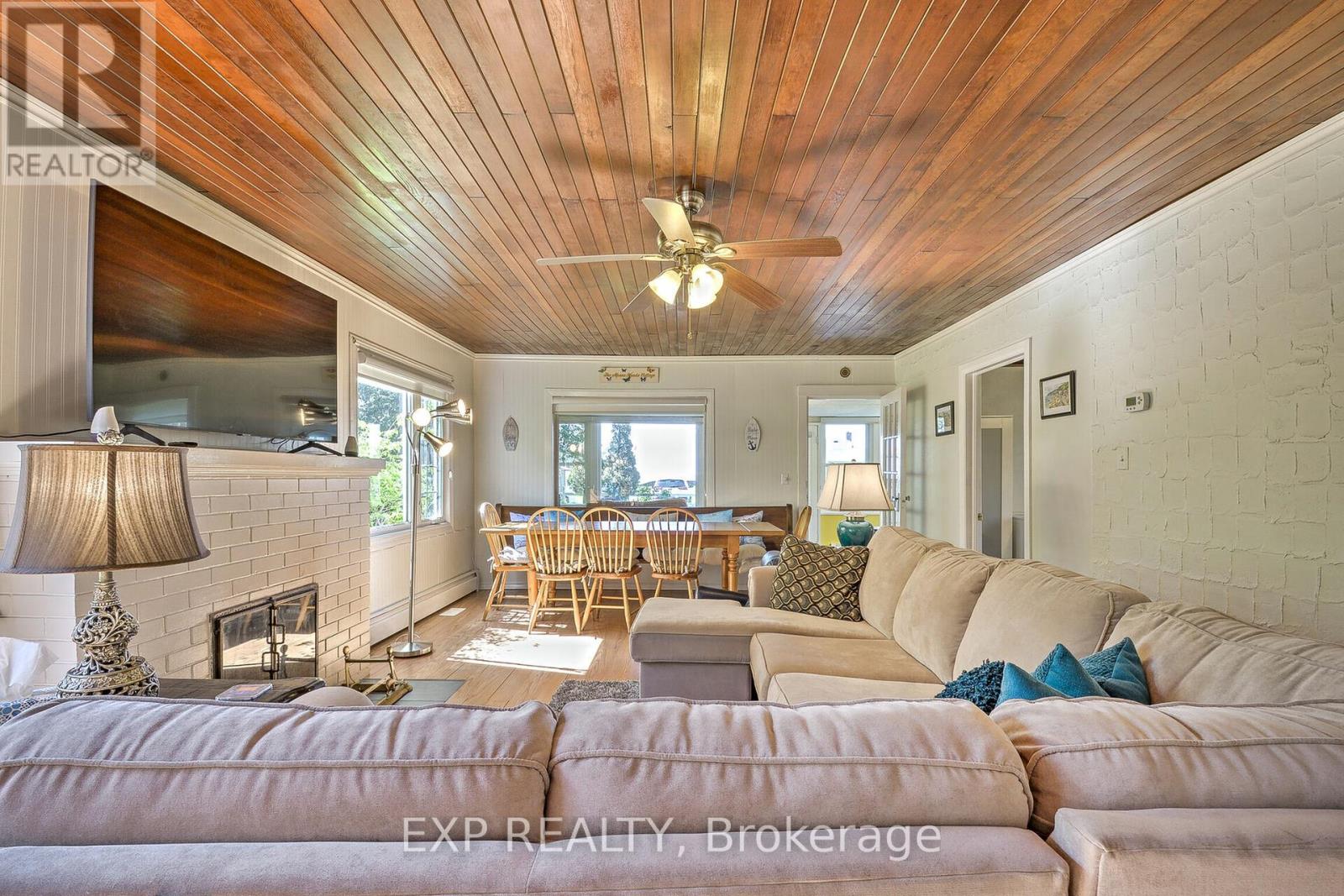 933 Twin Gables Drive Road, Essex, Ontario  N0R 1G0 - Photo 18 - X12132416