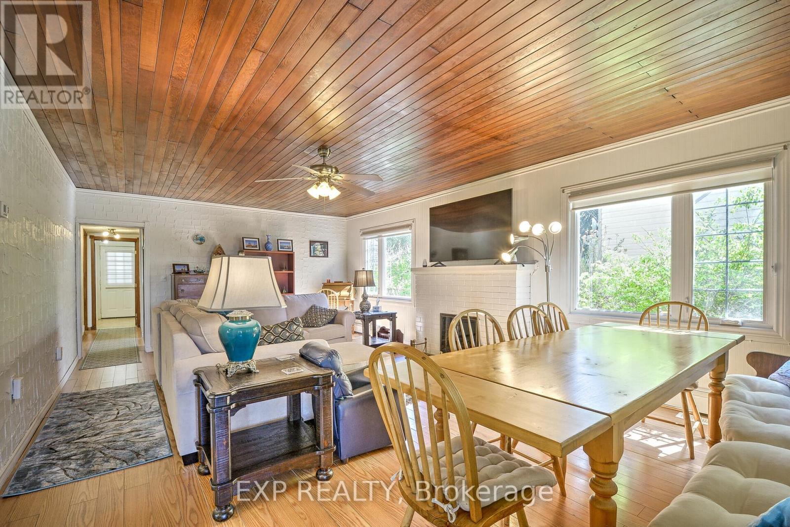 933 Twin Gables Drive Road, Essex, Ontario  N0R 1G0 - Photo 20 - X12132416