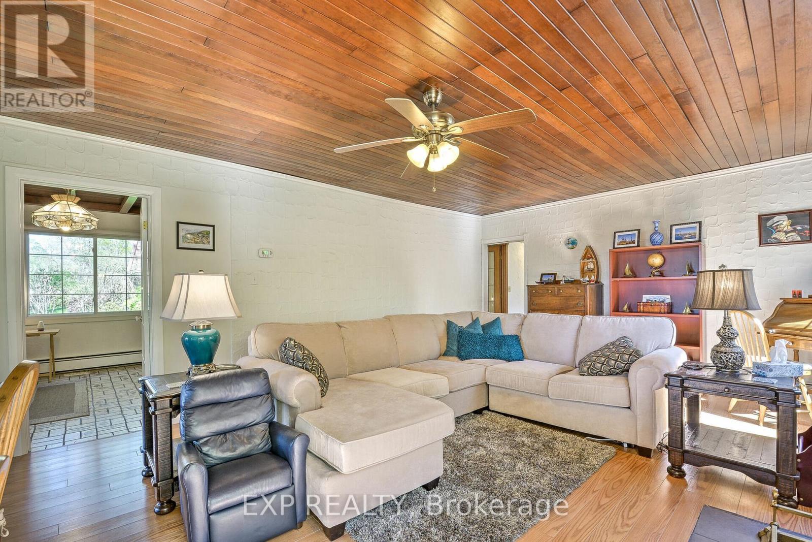 933 Twin Gables Drive Road, Essex, Ontario  N0R 1G0 - Photo 21 - X12132416