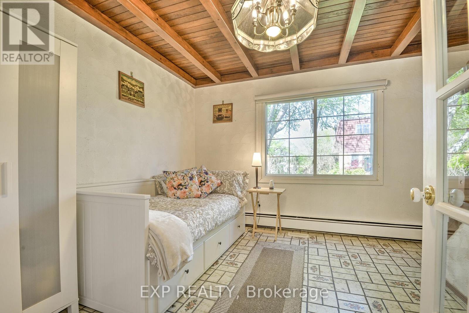 933 Twin Gables Drive Road, Essex, Ontario  N0R 1G0 - Photo 29 - X12132416