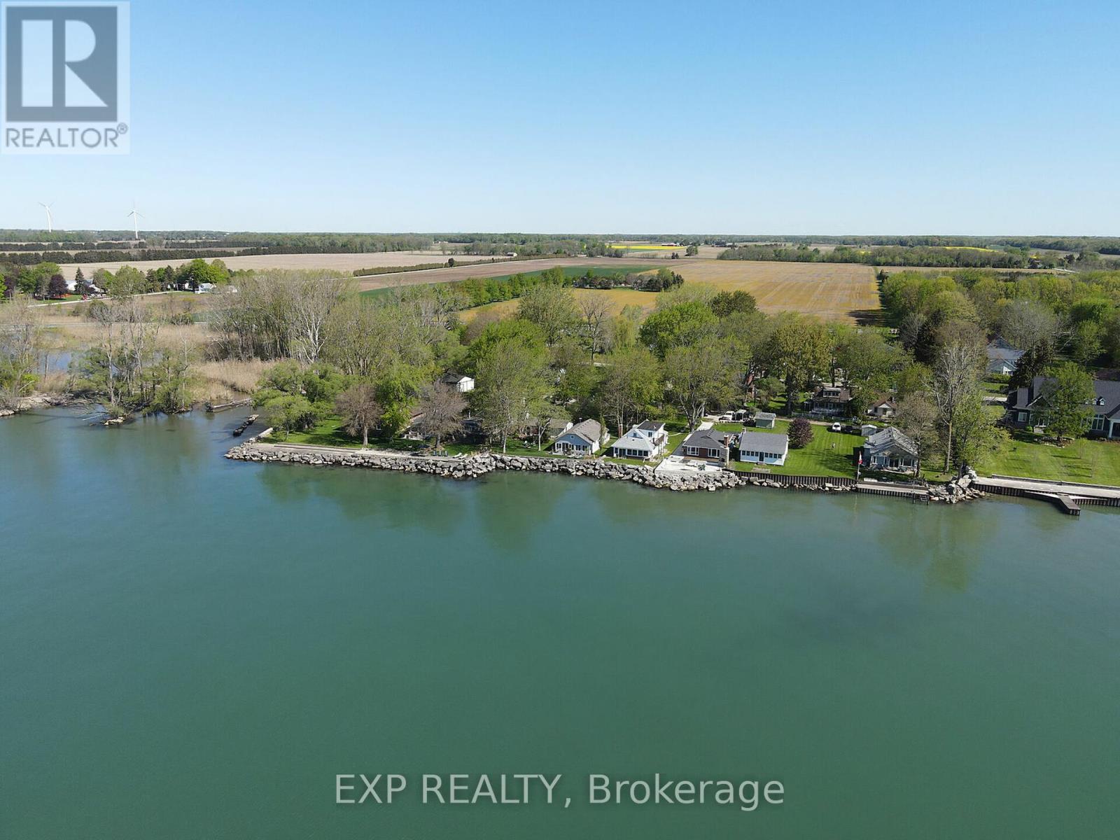933 Twin Gables Drive Road, Essex, Ontario  N0R 1G0 - Photo 38 - X12132416
