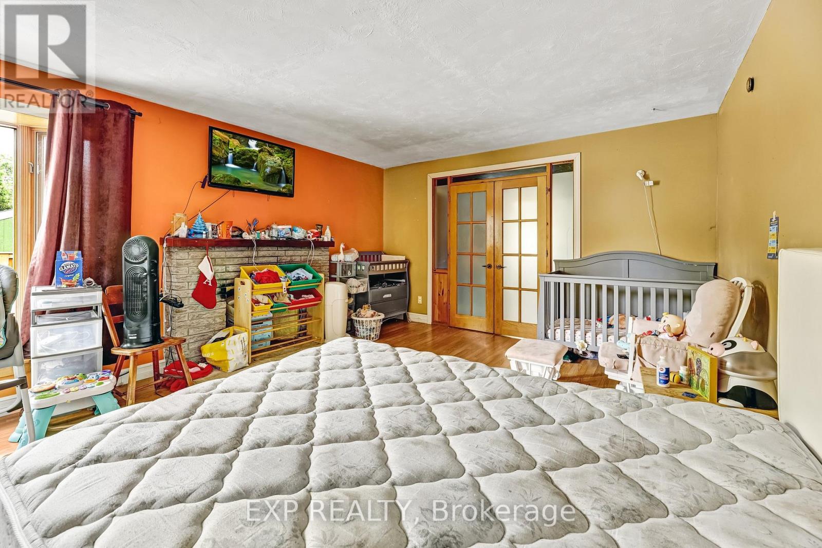 56 Victoria Avenue E, South Huron, Ontario  N0M 1M0 - Photo 20 - X12132432