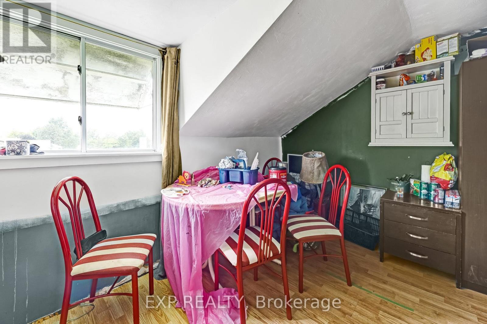 56 Victoria Avenue E, South Huron, Ontario  N0M 1M0 - Photo 26 - X12132432
