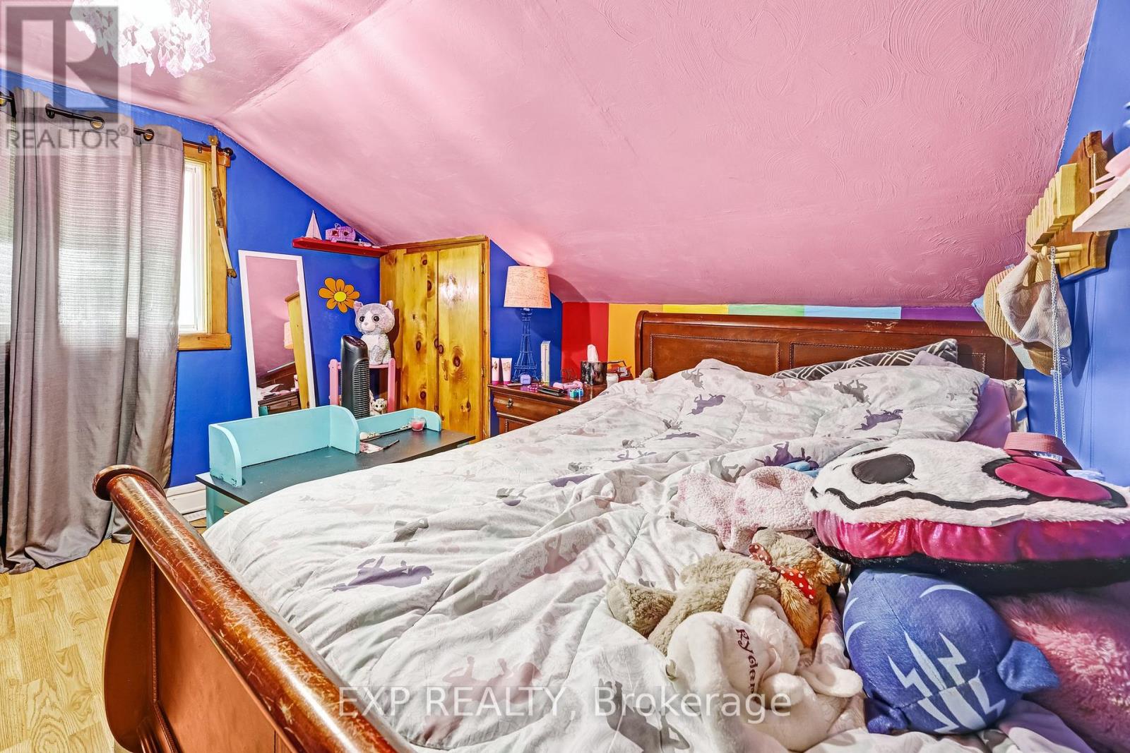 56 Victoria Avenue E, South Huron, Ontario  N0M 1M0 - Photo 33 - X12132432