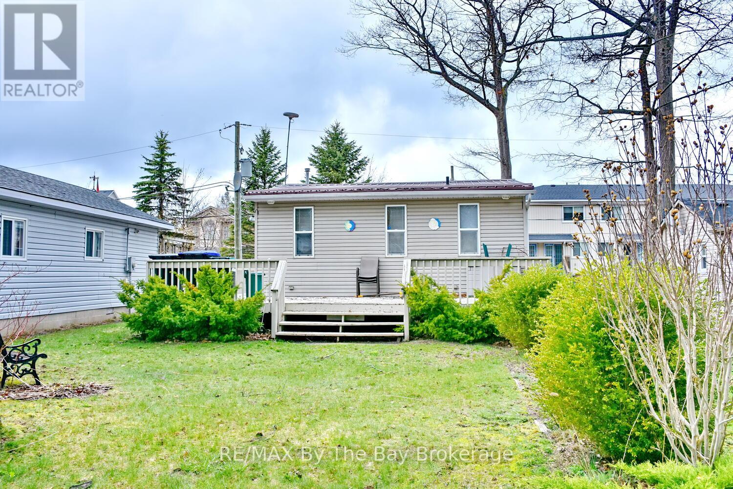 741 Shore Lane, Wasaga Beach, Ontario L9Z 2C7 - Photo 23 - S12129500