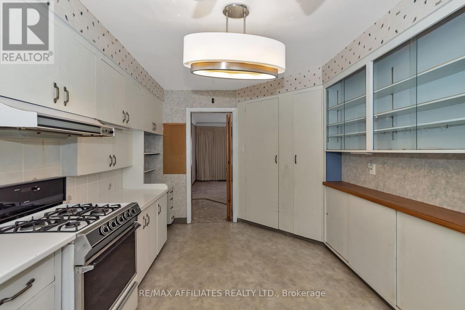 850 Killeen Avenue, Ottawa, Ontario  K2A 2X7 - Photo 10 - X12104331