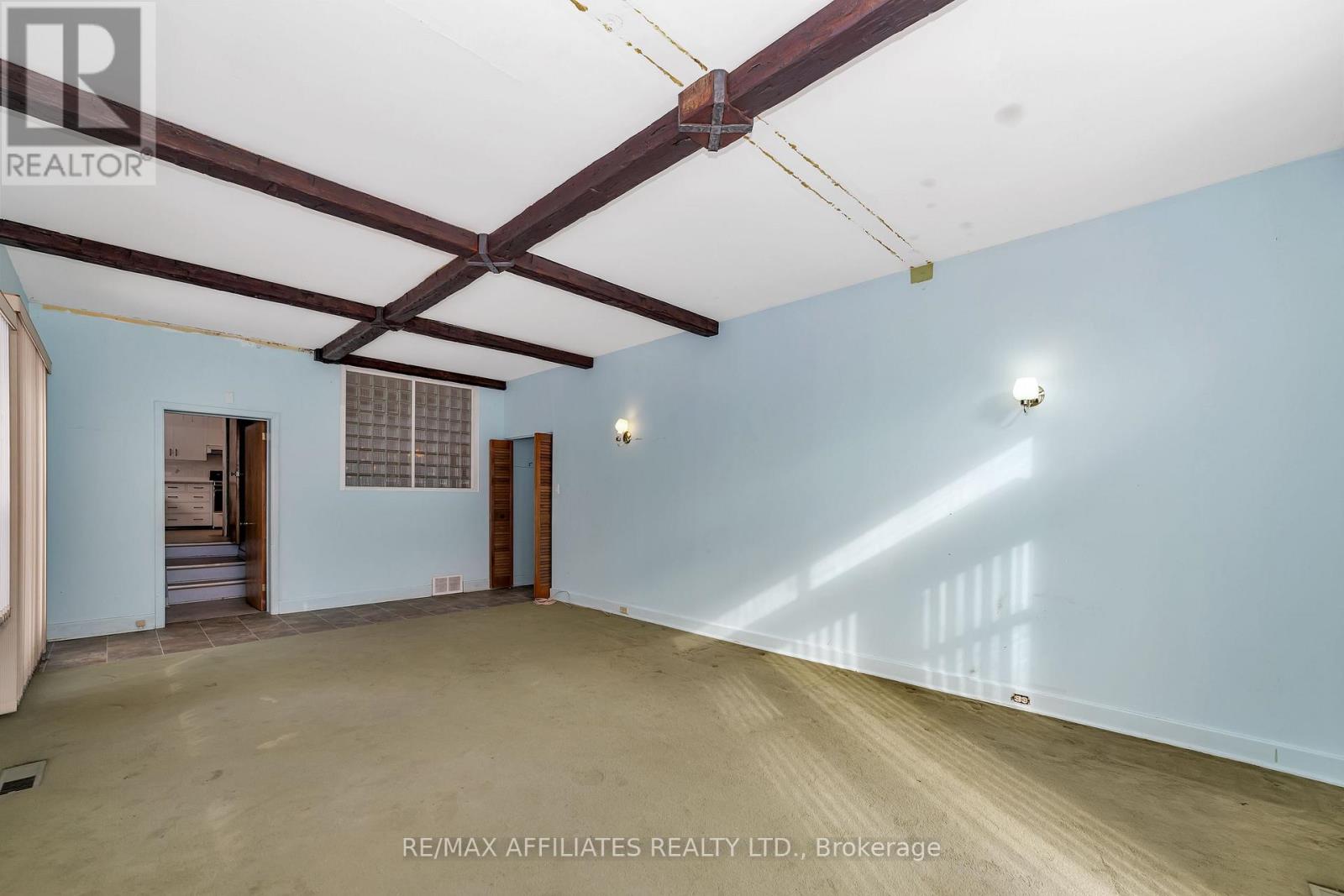 850 Killeen Avenue, Ottawa, Ontario  K2A 2X7 - Photo 23 - X12104331