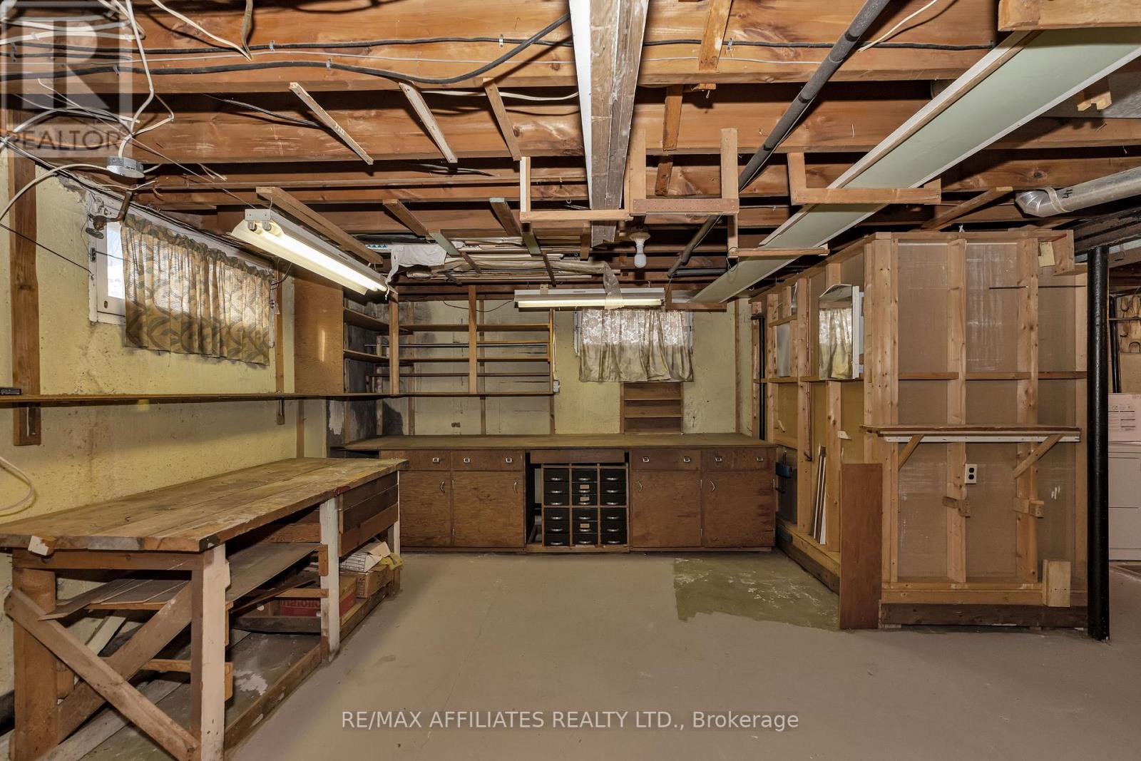 850 Killeen Avenue, Ottawa, Ontario  K2A 2X7 - Photo 30 - X12104331