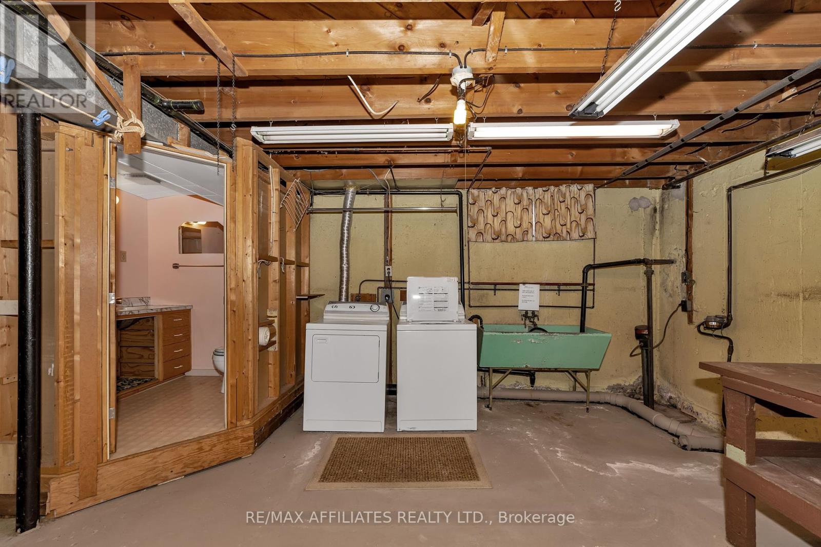 850 Killeen Avenue, Ottawa, Ontario  K2A 2X7 - Photo 31 - X12104331