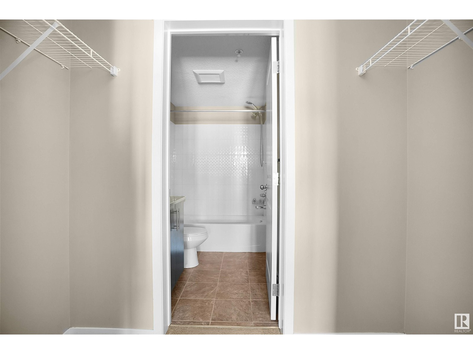 #216 3315 James Mowatt Tr Sw, Edmonton, Alberta  T6W 3L9 - Photo 15 - E4435040