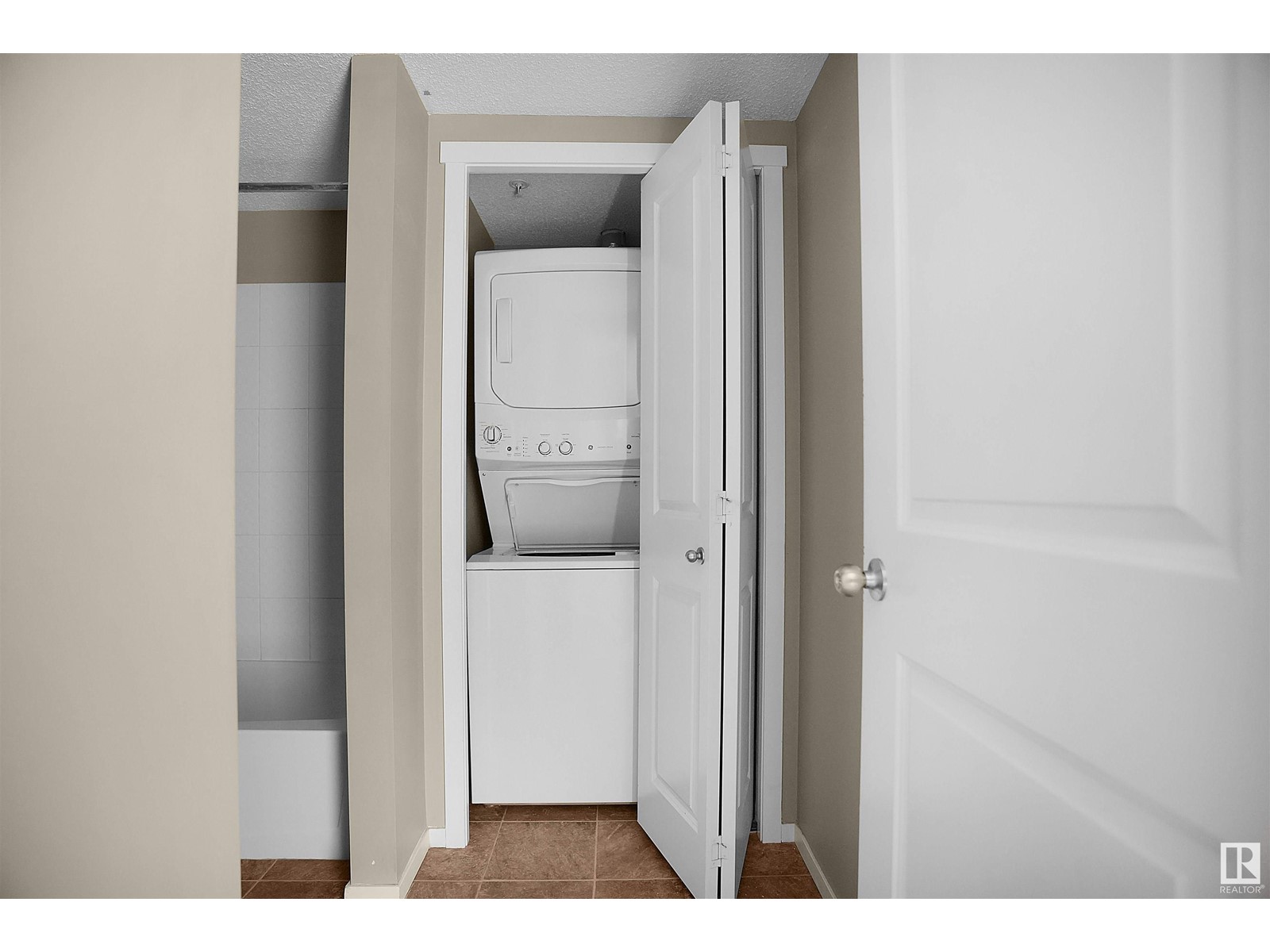 #216 3315 James Mowatt Tr Sw, Edmonton, Alberta  T6W 3L9 - Photo 22 - E4435040