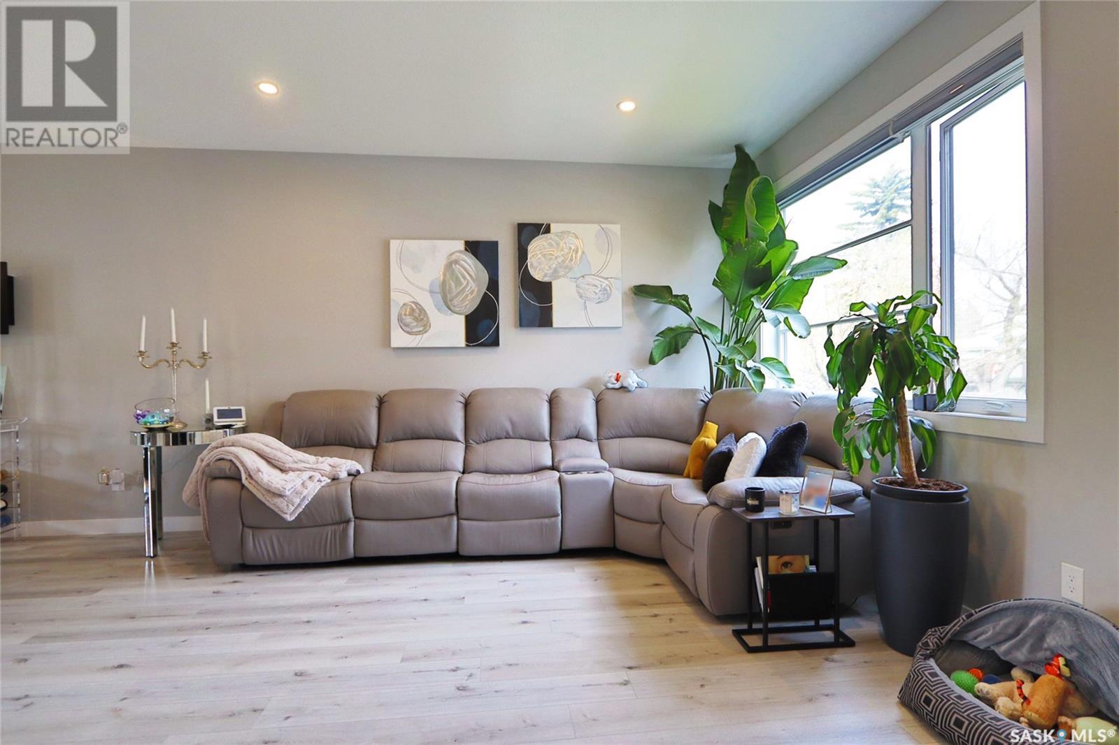 Property at 2260 Wascana STREET image 4