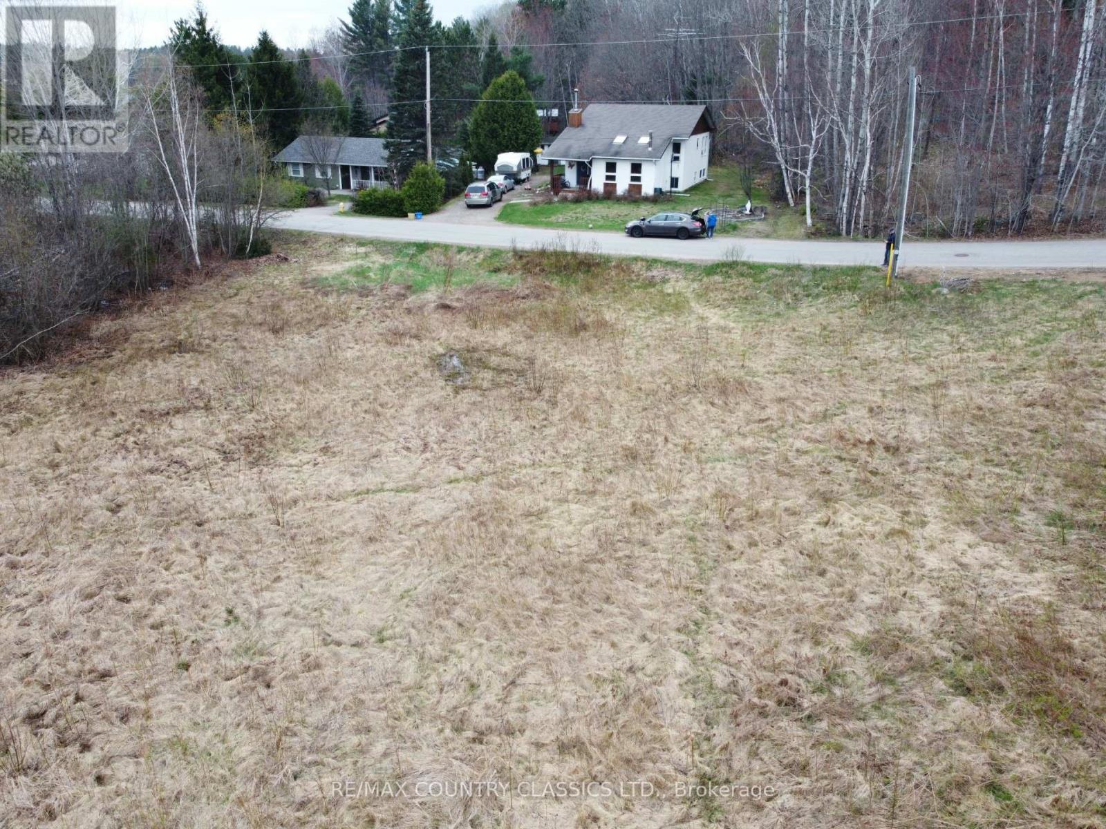 Pl 178 Casey Street, Madawaska Valley, Ontario  K0J 1B0 - Photo 2 - X12132482