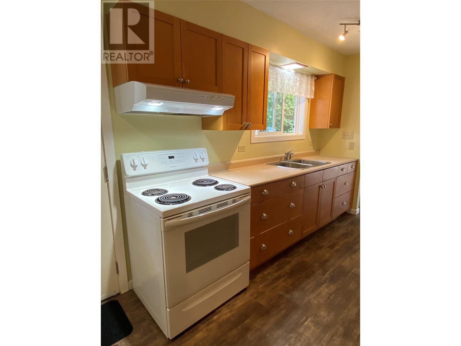 942 Cedar Brae Road, Glade, British Columbia  V1N 4R5 - Photo 10 - 10342246