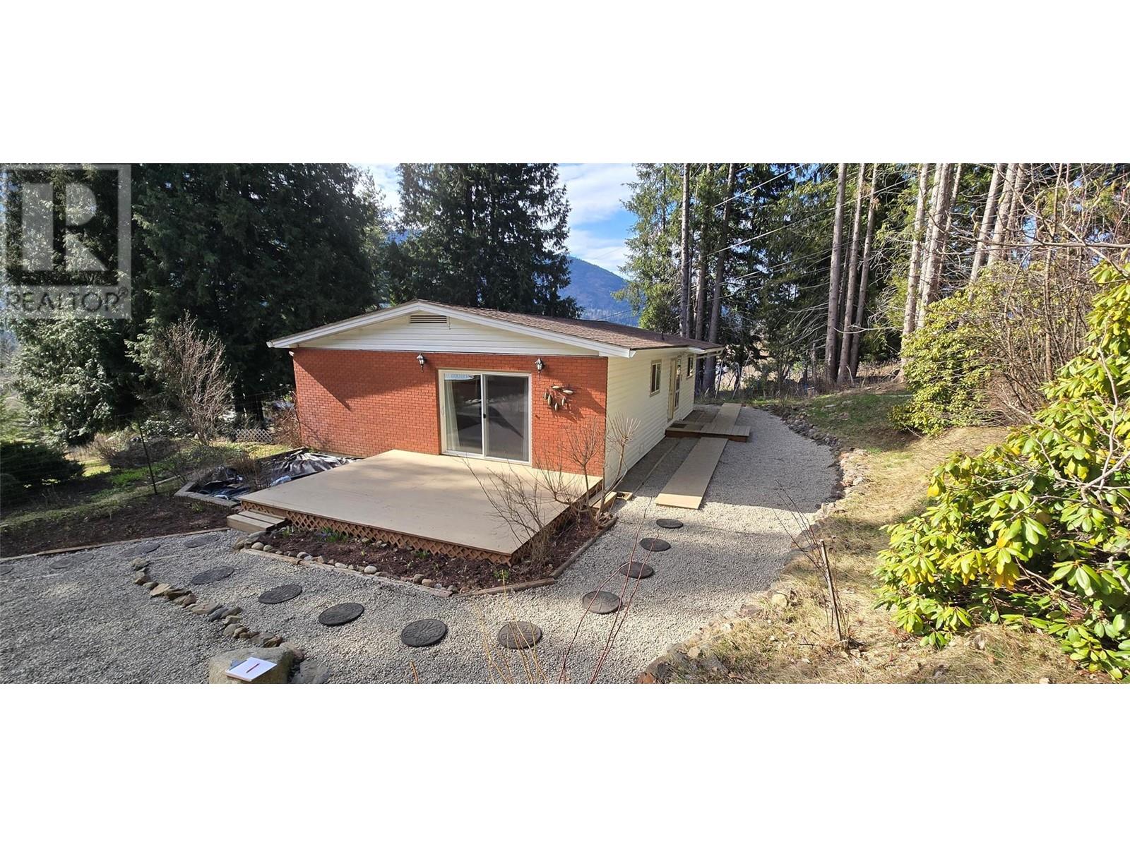 942 Cedar Brae Road, Glade, British Columbia  V1N 4R5 - Photo 45 - 10342246