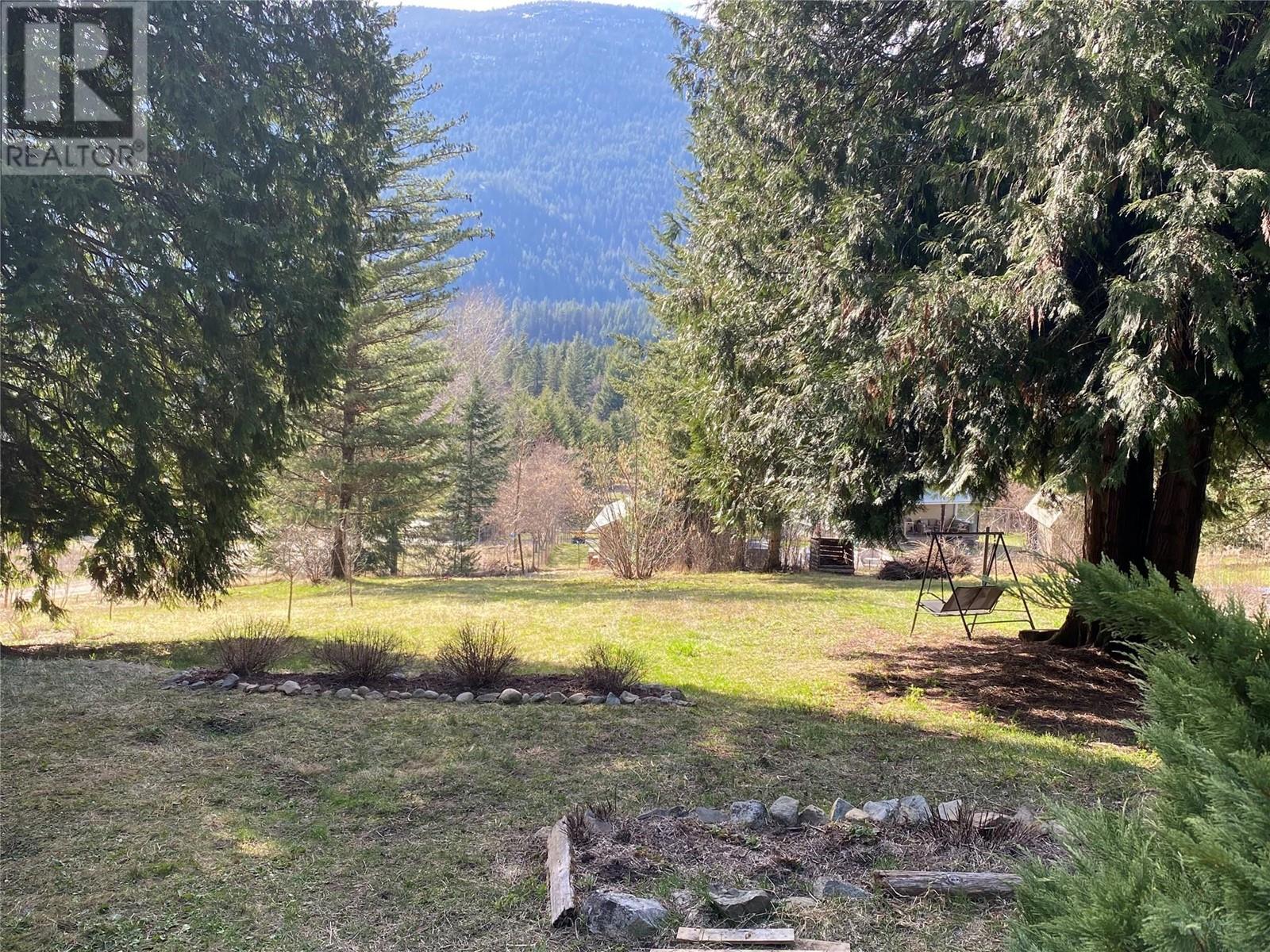 942 Cedar Brae Road, Glade, British Columbia  V1N 4R5 - Photo 40 - 10342246