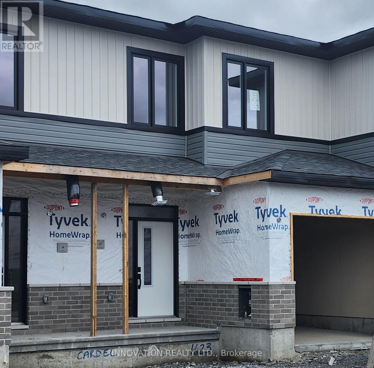 775 Maverick Crescent, Ottawa, Ontario  K2S 2X2 - Photo 1 - X12132473
