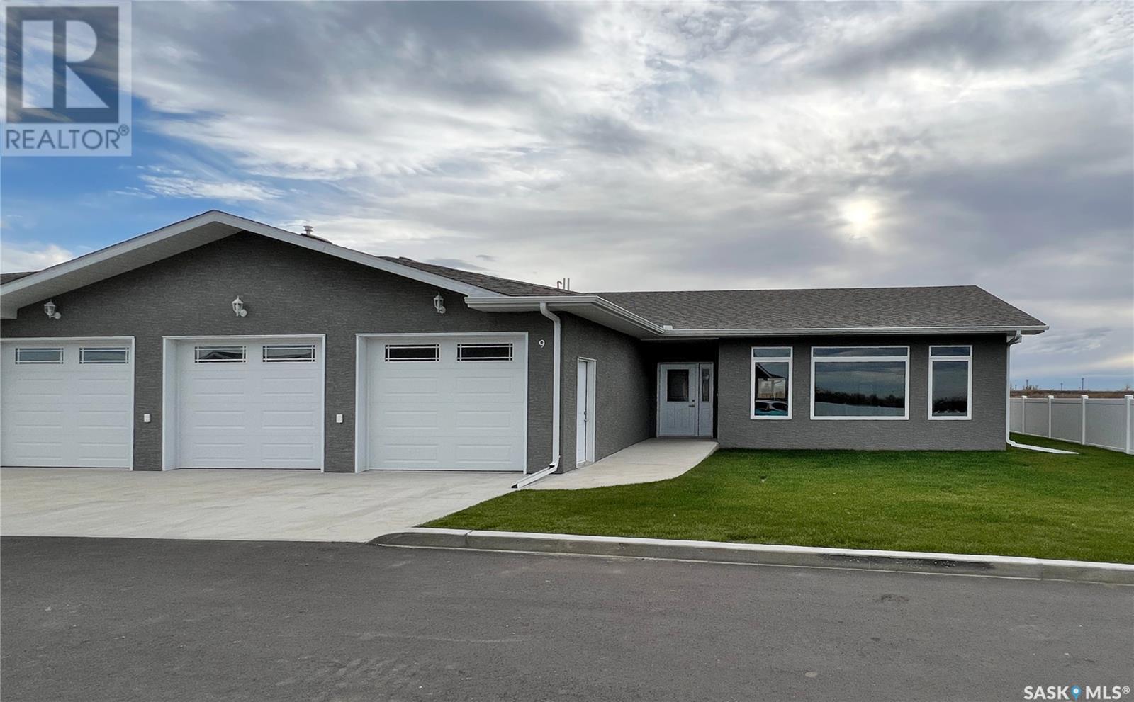 9 2330 Morsky DRIVE, estevan, Saskatchewan