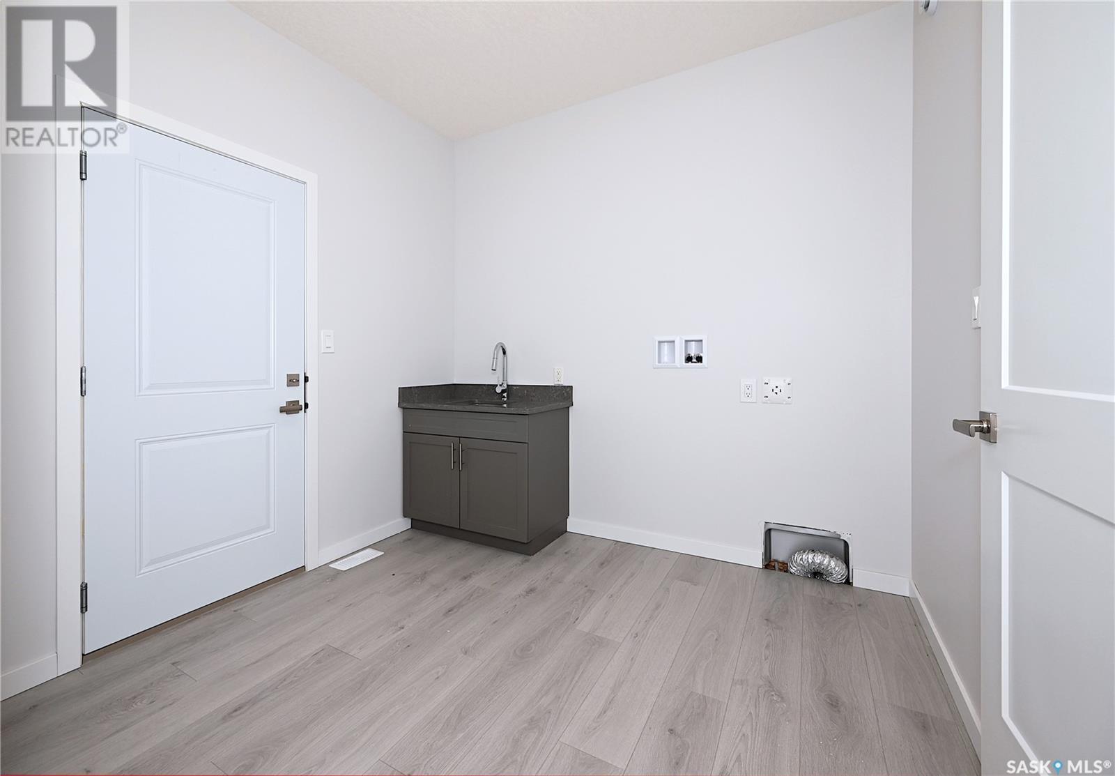 9 2330 Morsky Drive, Estevan, Saskatchewan  S4A 3A5 - Photo 30 - SK005075