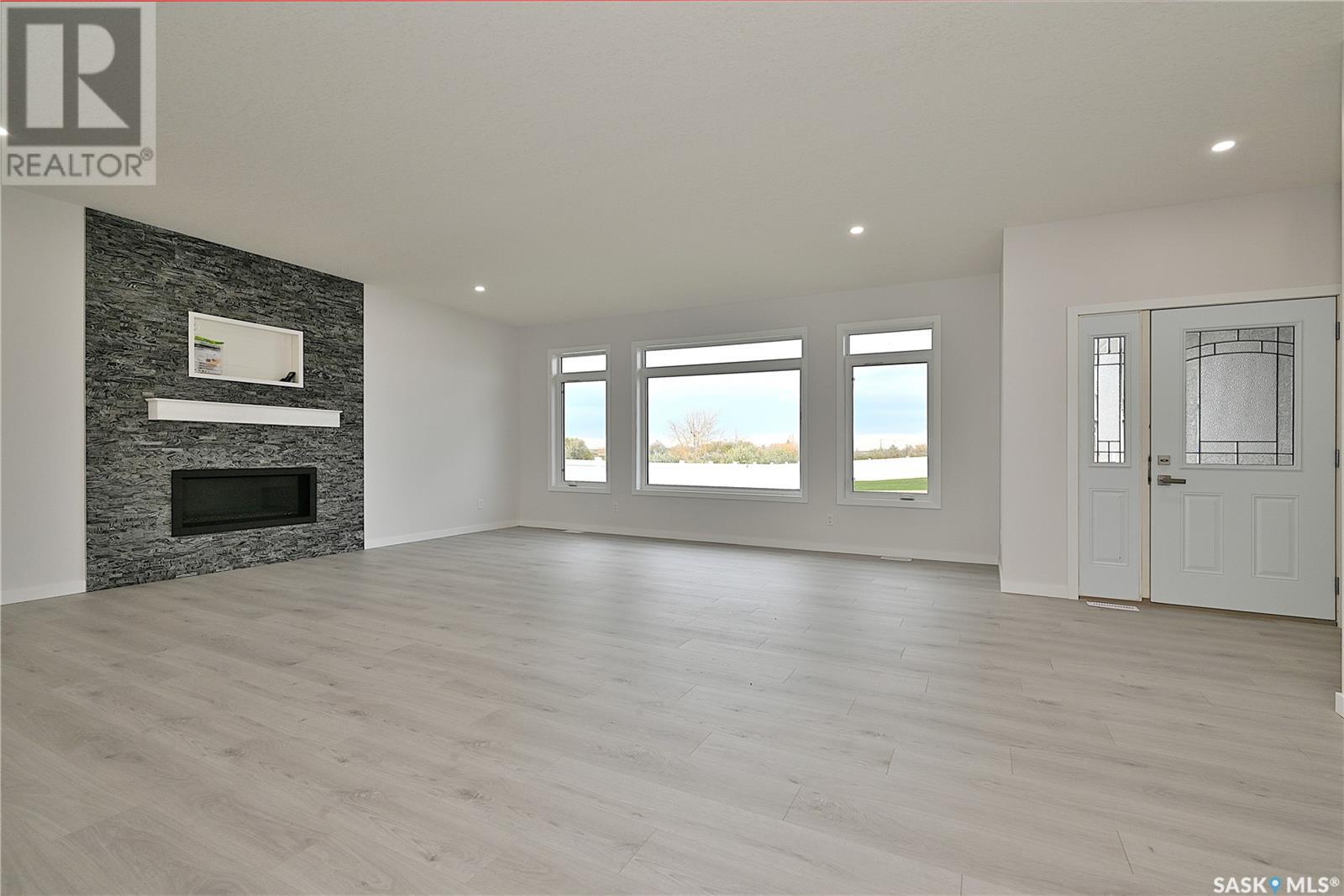 9 2330 Morsky Drive, Estevan, Saskatchewan  S4A 3A5 - Photo 5 - SK005075