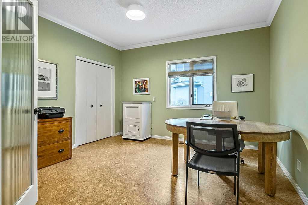 93 Mckenzie Lake Point Se, Calgary, Alberta  T2Z 1L7 - Photo 20 - A2211608