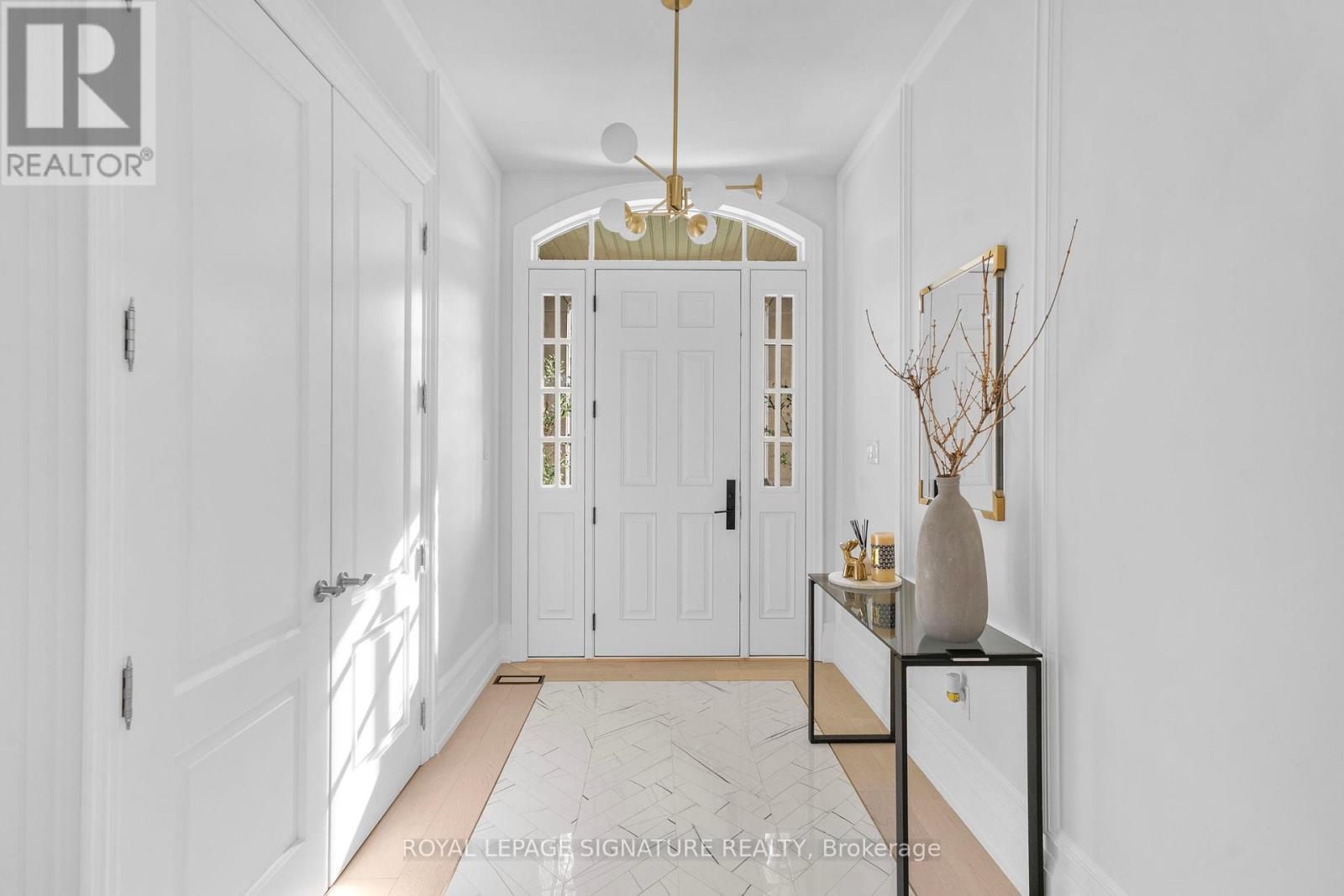 Property at 28 LAKE LENORA AVENUE image 3