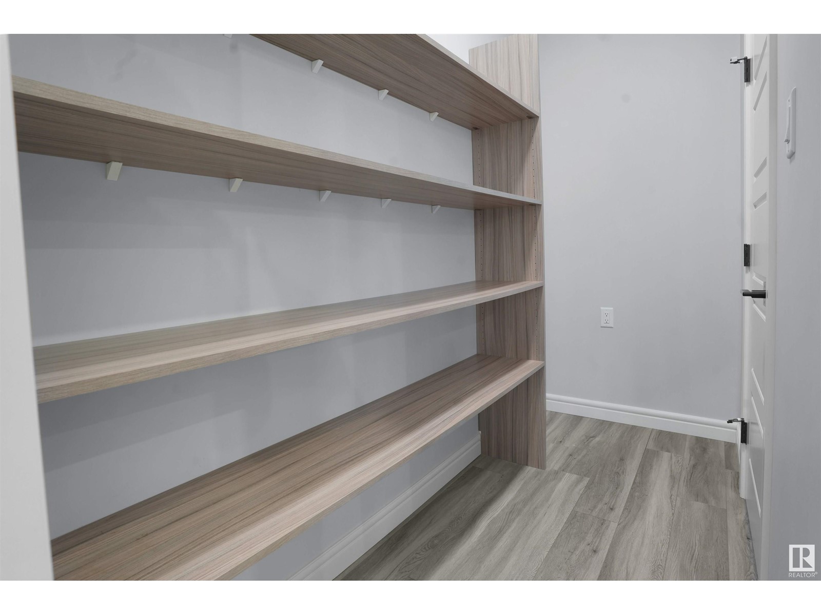 17252 9 Av Sw, Edmonton, Alberta  T6W 3V4 - Photo 13 - E4435046