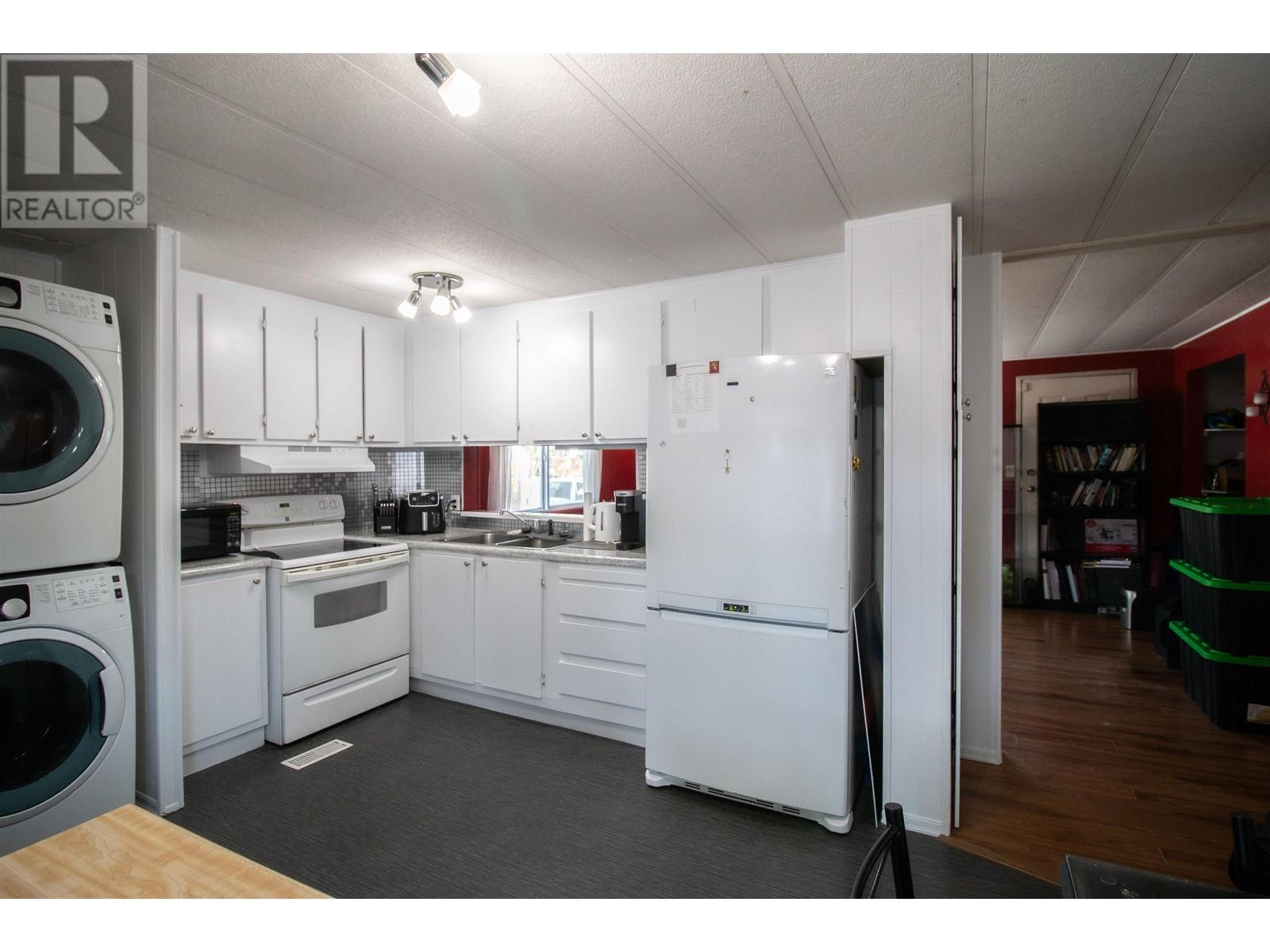 215 1830 Mamquam Road, Squamish, British Columbia  V8B 0J1 - Photo 12 - R2993407