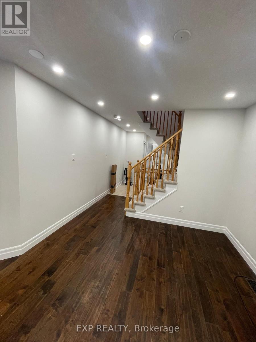 7738 Butternut Boulevard, Niagara Falls, Ontario  L2H 0N7 - Photo 10 - X12132490