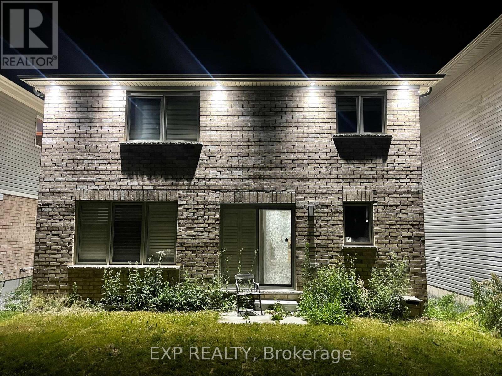 7738 Butternut Boulevard, Niagara Falls, Ontario  L2H 0N7 - Photo 3 - X12132490