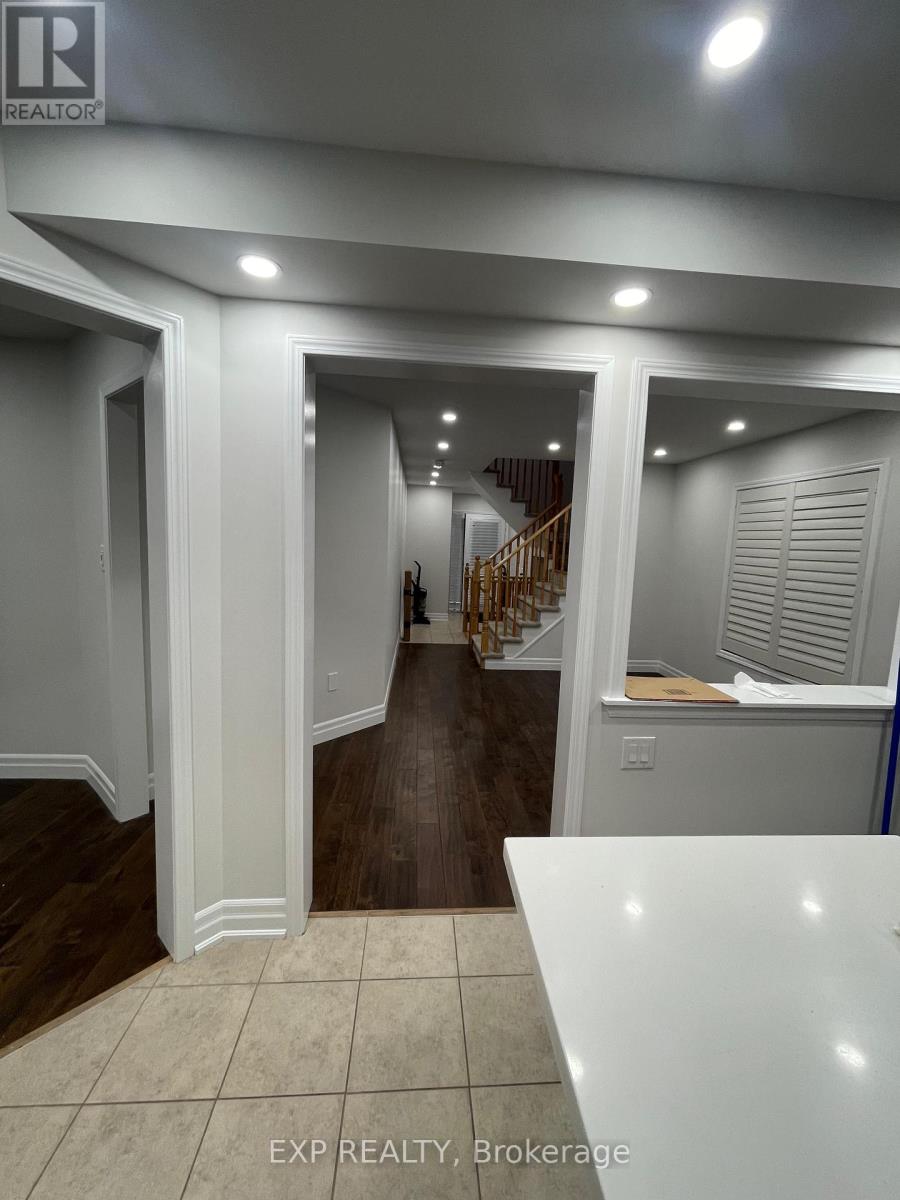 7738 Butternut Boulevard, Niagara Falls, Ontario  L2H 0N7 - Photo 9 - X12132490