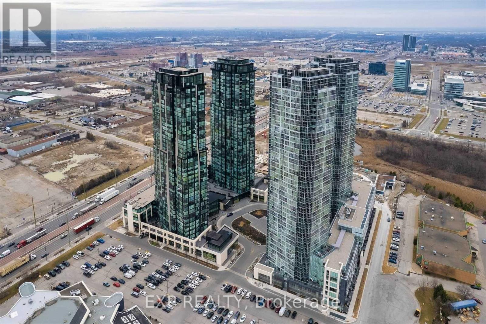 1908 - 2910 Highway 7 Road, Vaughan, Ontario  L4K 0H8 - Photo 2 - N12132463