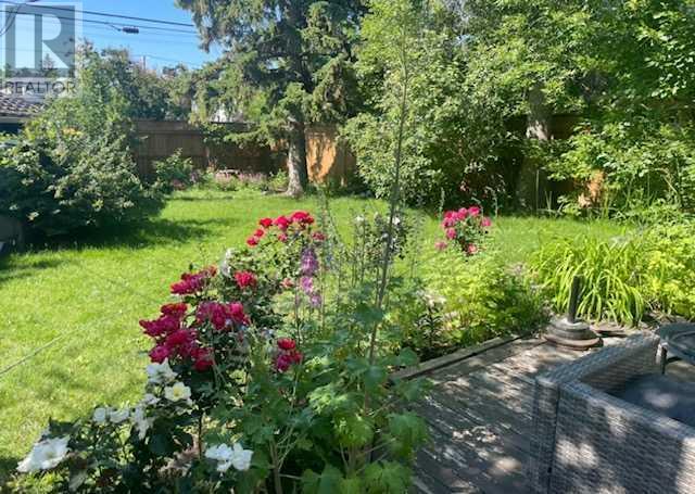 Property at 435 49 Avenue SW image 2