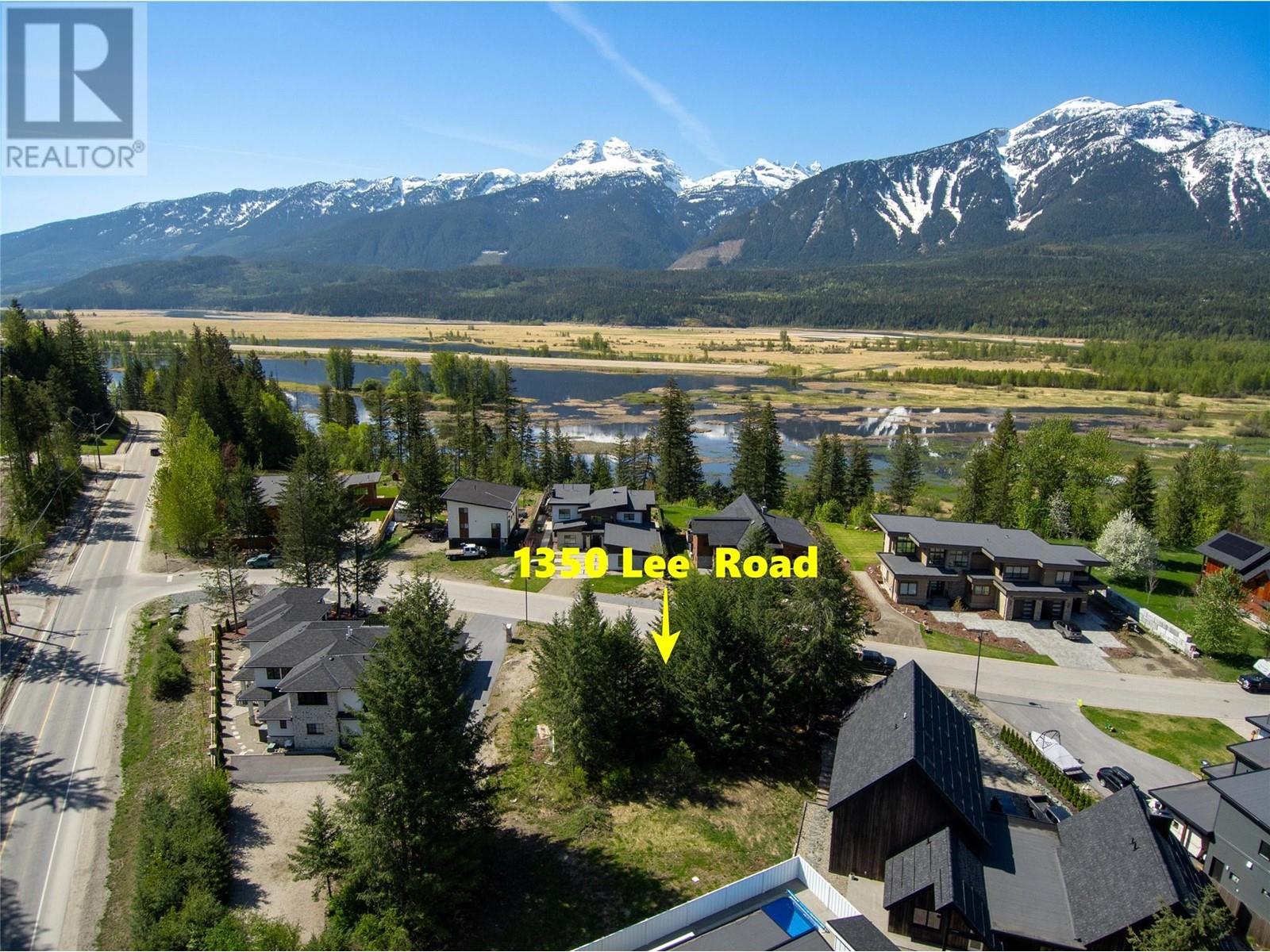1350 Lee Road, Revelstoke, British Columbia  V0E 2S1 - Photo 11 - 10346221