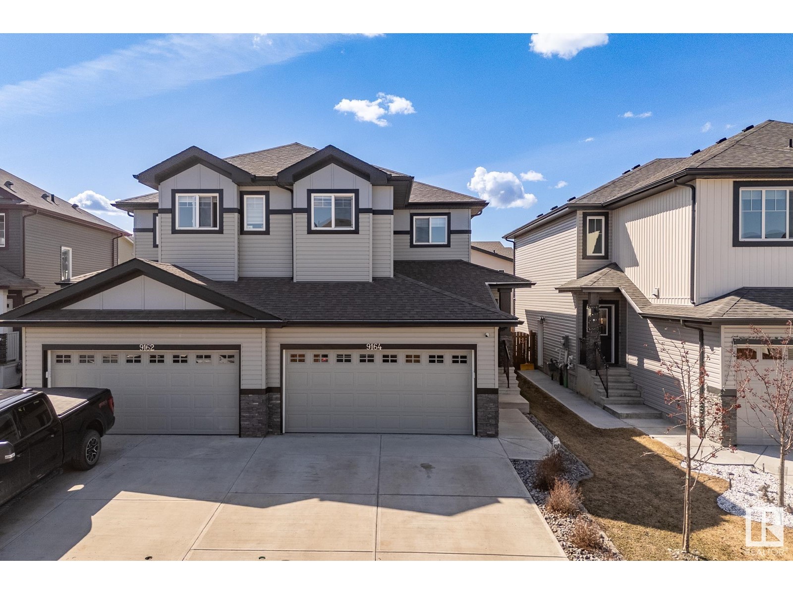 9164 COOPER CR SW, edmonton, Alberta