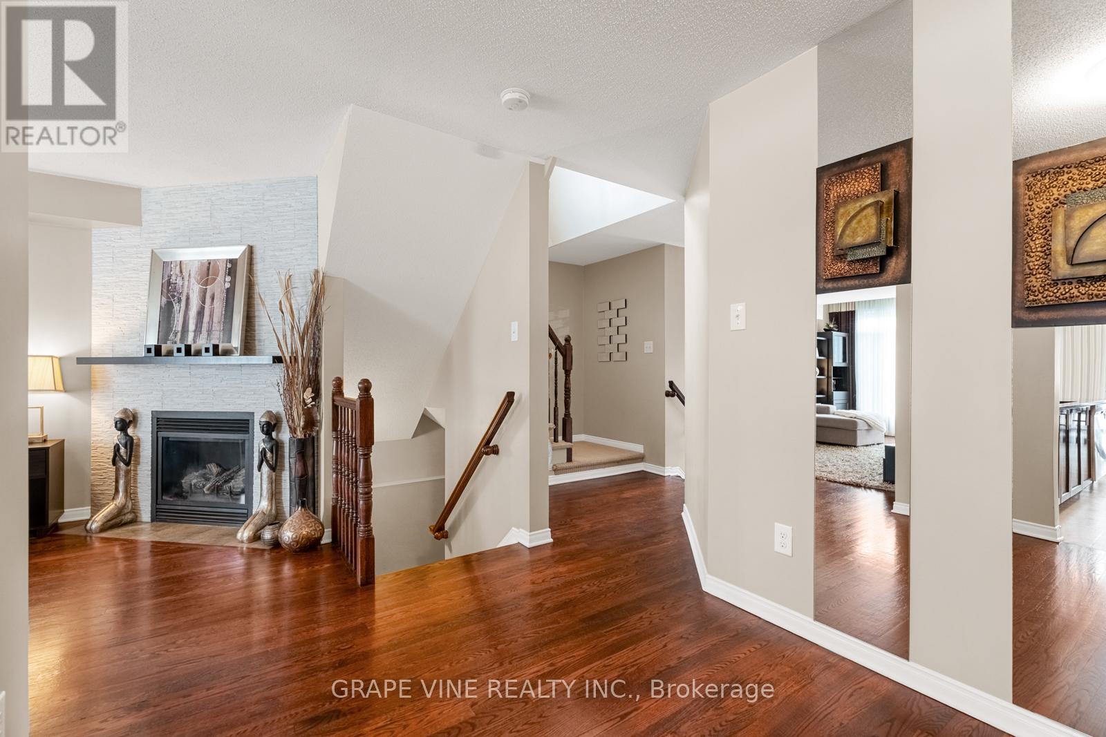 224 Arrita Street, Ottawa, Ontario  K2S 0J7 - Photo 10 - X12132494