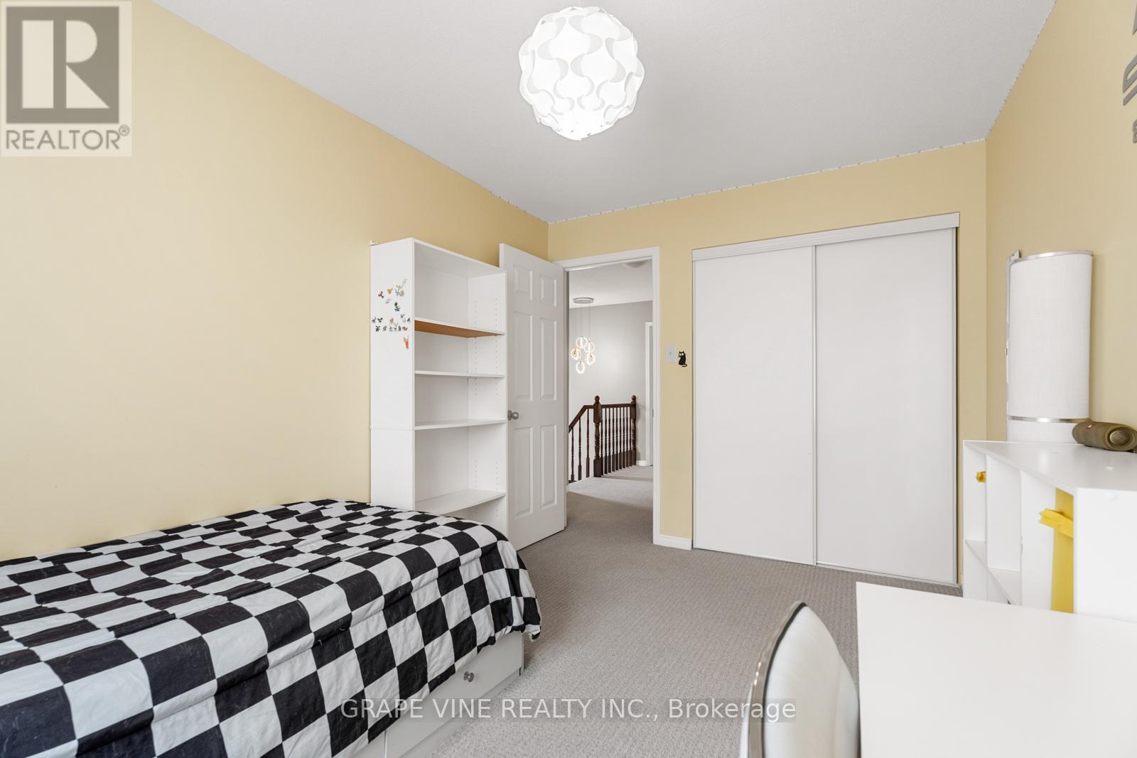 224 Arrita Street, Ottawa, Ontario  K2S 0J7 - Photo 16 - X12132494