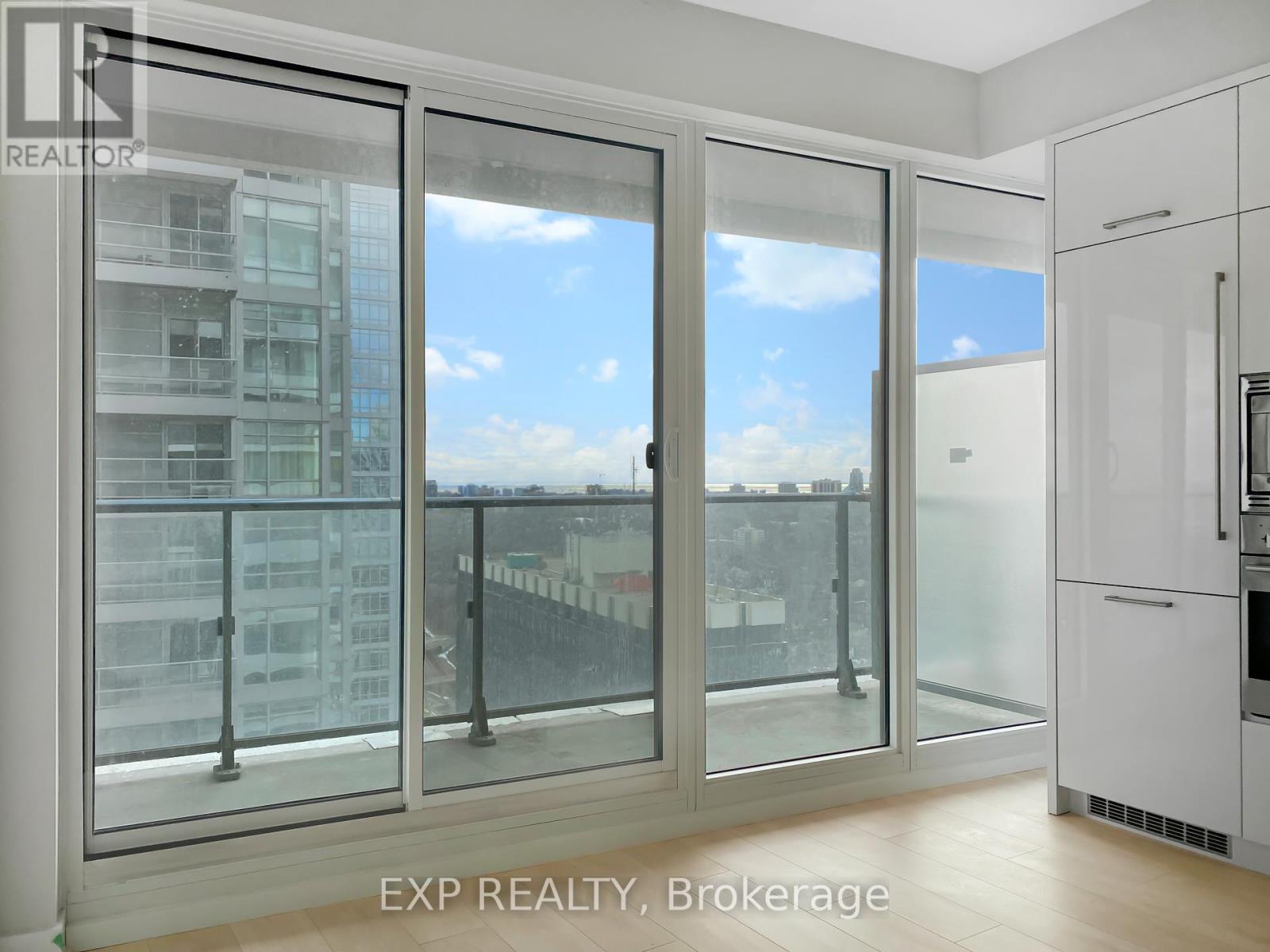 1906 - 2221 Yonge Street, Toronto, Ontario  M4S 2B4 - Photo 8 - C12132507