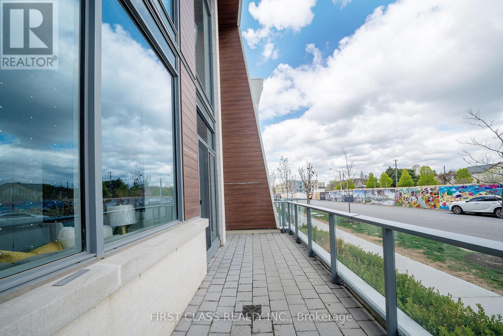 28 - 8 Olympic Gdn Drive, Toronto, Ontario  M2M 0B9 - Photo 23 - C12132508