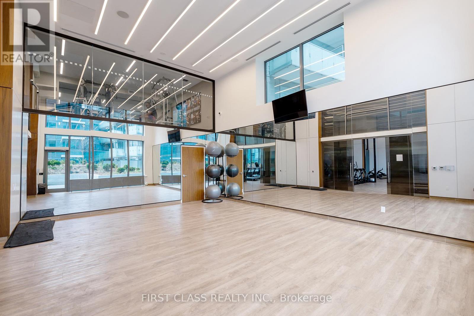 28 - 8 Olympic Gdn Drive, Toronto, Ontario  M2M 0B9 - Photo 29 - C12132508